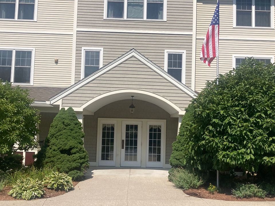 1st image of 7 Crescent Way Unit 307