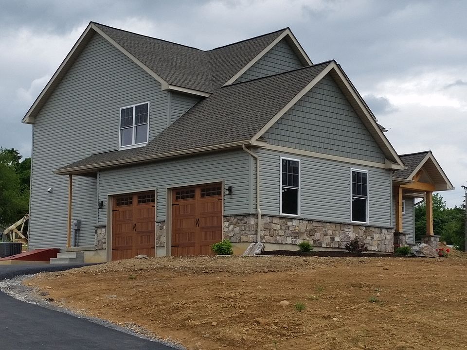 2nd image of 597 Jacobsburg Rd #4