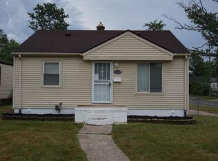 1137 Center St, Inkster, MI 48141