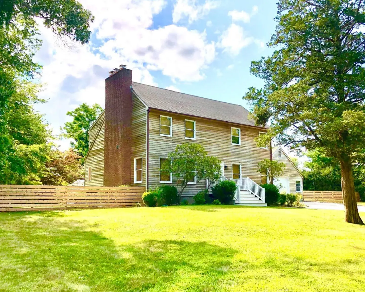 Chic & Serene Sag Harbor Home w/ Private Beach 2hrs NYC — Photo 1