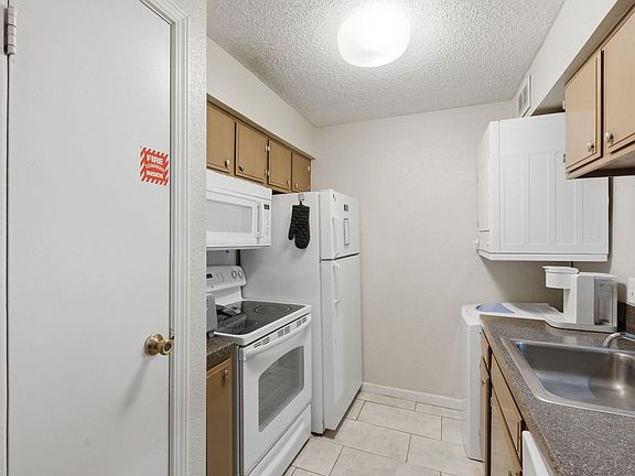 4th image of 13151 Walden Rd APT 120