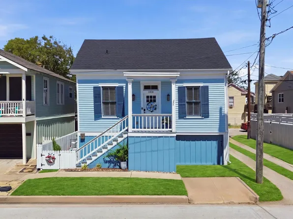 1310 19th St, Galveston, TX 77550