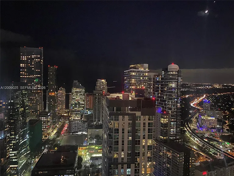 1010 Brickell Ave #2910 — Photo 24