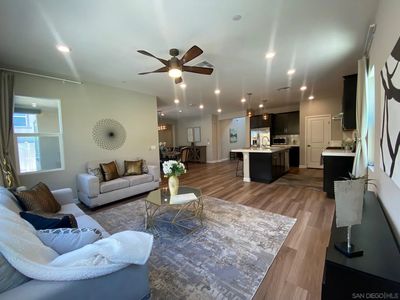 662 Grant Ct, Vista, CA, 92083