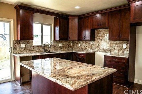 3rd image of 10217 Orchard Ave
