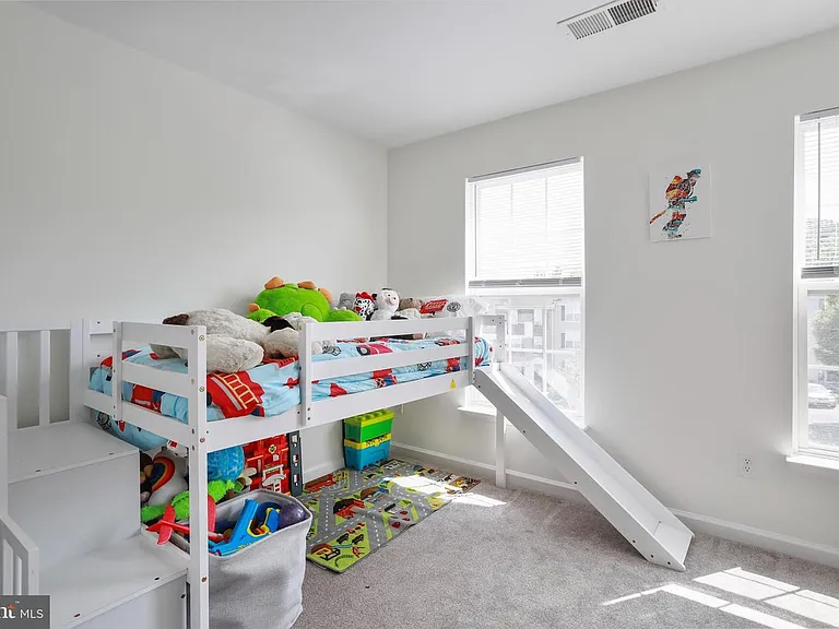 1307 Pendleton Ln — Photo 19