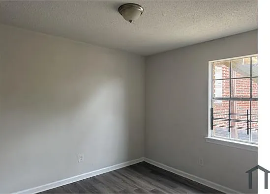 740 McMillon Ave SW #2 — Photo 4