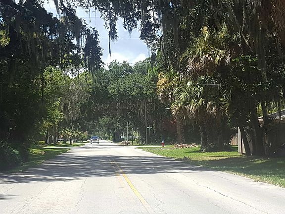 4th image of 2512 Needle Palm Dr