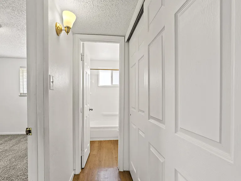 1115 Rosemary St — Photo 28