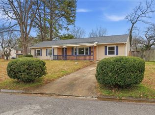 452 Bethune Dr, Virginia Beach, VA 23452