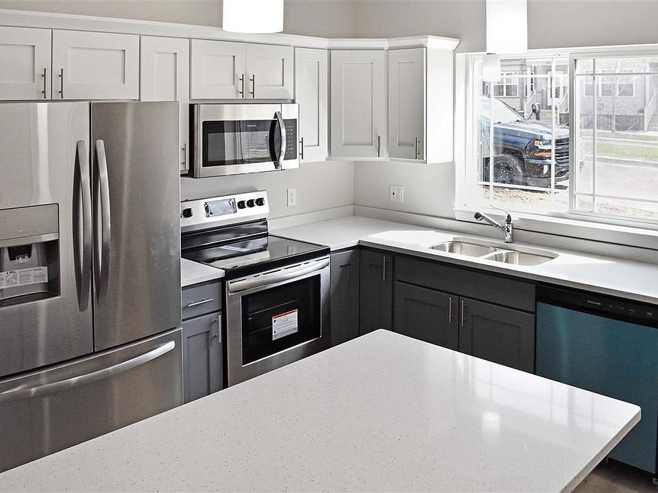 1st image of 1325 Bunker Hill Dr #1108