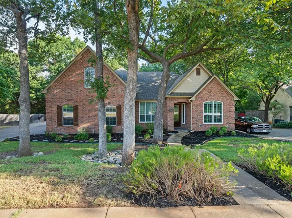 1905 Clear Creek Dr, Weatherford, TX 76087