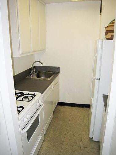 1st image of 61 W 62nd St APT 24C