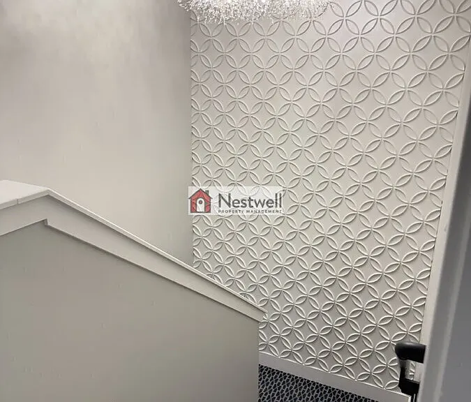 1284 N Willowbrook — Photo 3