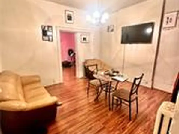 767 Eastern Parkway image 9 of 12