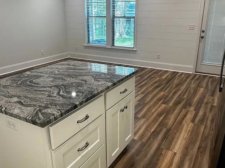 5293 Hamilton Cir — Photo 6