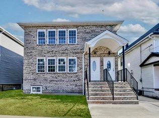 107-13 220th St, Queens Village, NY 11429