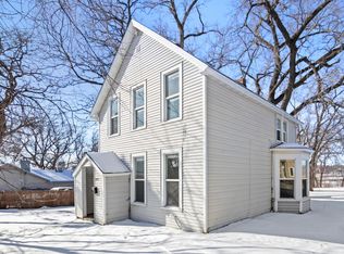 889 Westminster St, Saint Paul, MN 55130