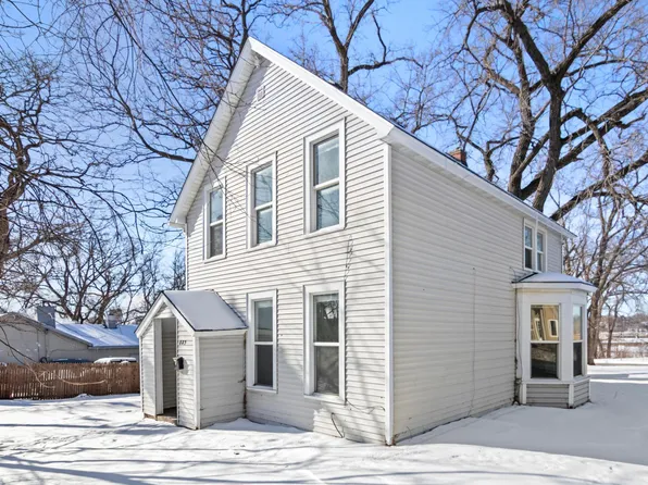 889 Westminster St, Saint Paul, MN 55130