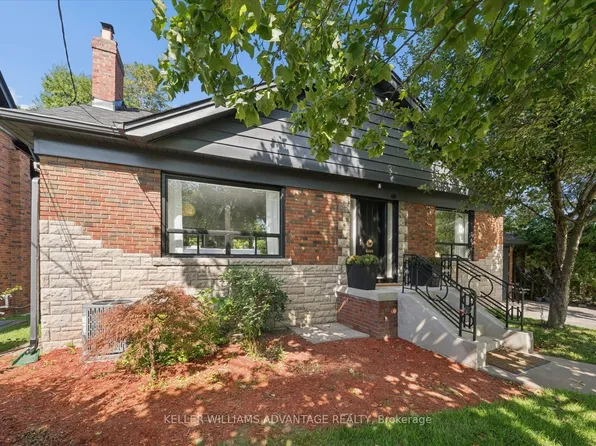 124 Glenwood Cres, Toronto, ON M4B 1K2