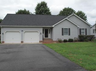 305 Fall Ln, Easton, MD 21601