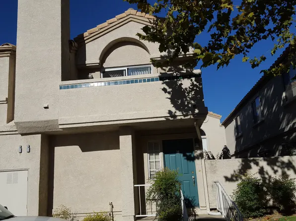 2488 Moon Dust Dr #80, Chino Hills, CA 91709