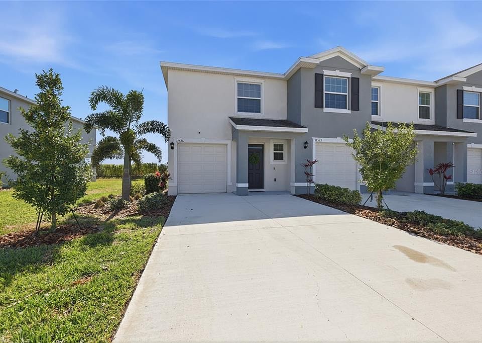 1st image of 17526 Crescent Moon Loop