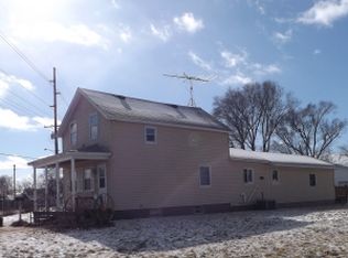 1607 Stewart Rd, Muscatine, IA 52761