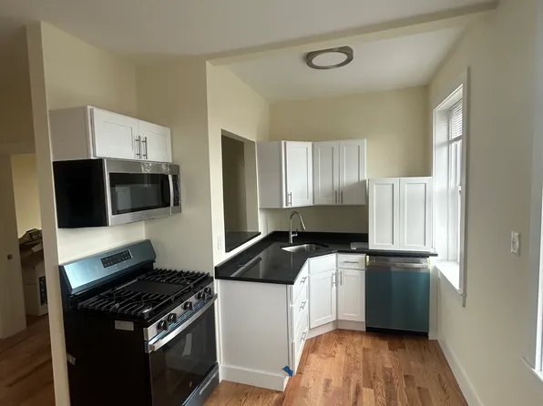 2 Malden St, Revere, MA