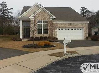 8 Arlington Way, Jackson, NJ 08527