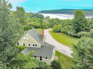 4 Powerhouse Hill Ln #1A, Rockport, ME 04856