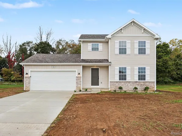 749 Lone Oak Way, Tecumseh, MI 49286