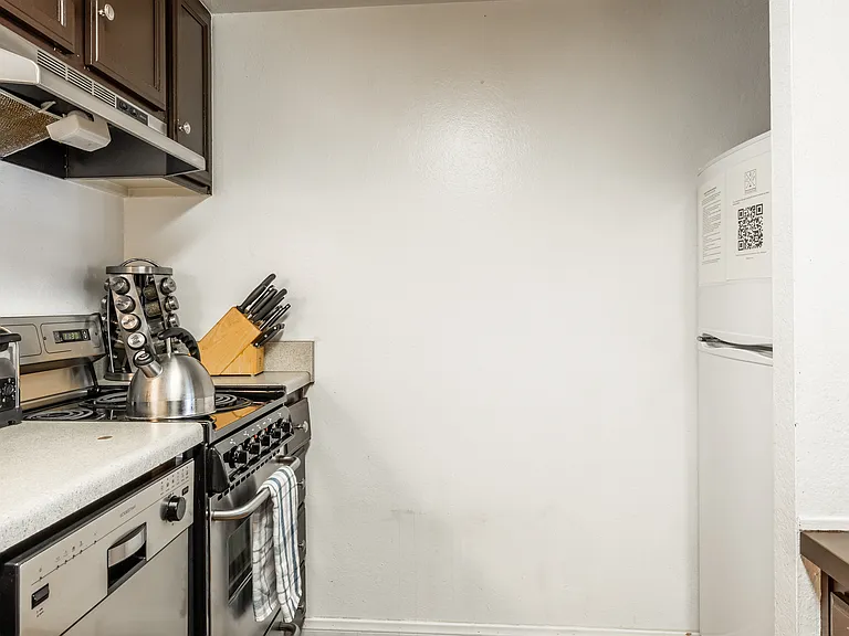 2289 Sierra Nevada Rd #K11 — Photo 17