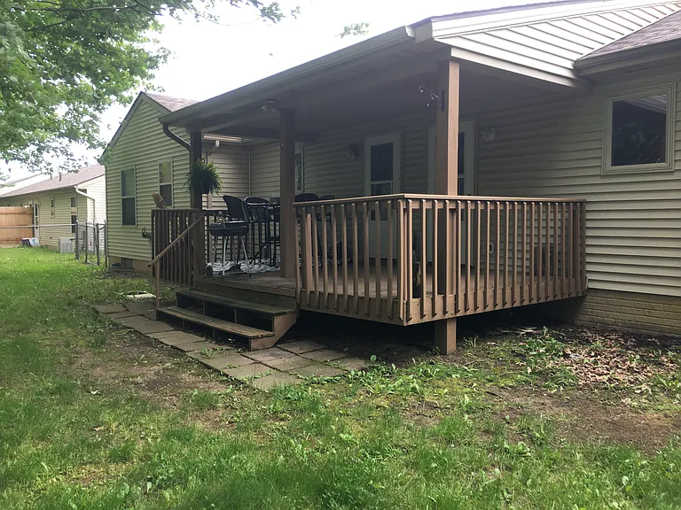 334 Oakdale Cir — Photo 11
