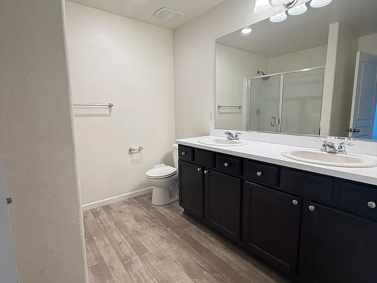 5581 W Pontiac Way — Photo 9