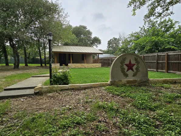 23139 SKILA DR, Elmendorf, TX 78112