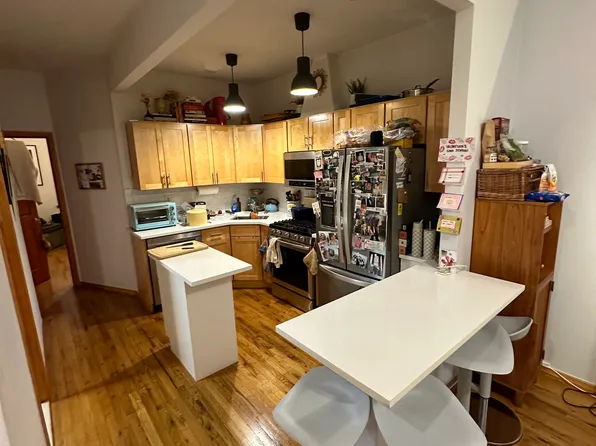 224 Eckford Street image 1 of 14