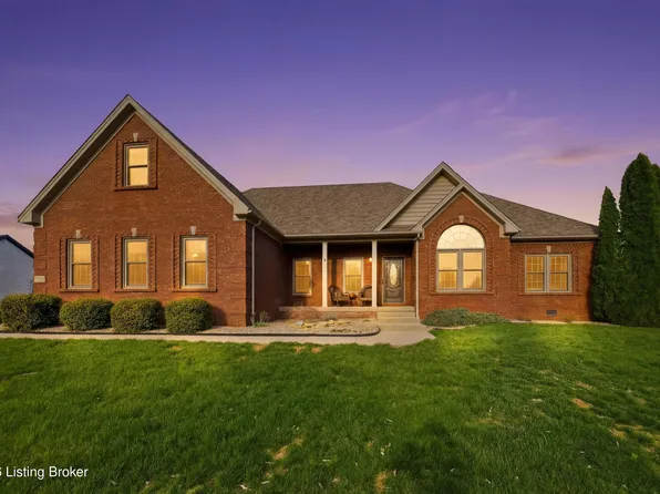 1045 Scenic Gdn, Lawrenceburg, KY 40342