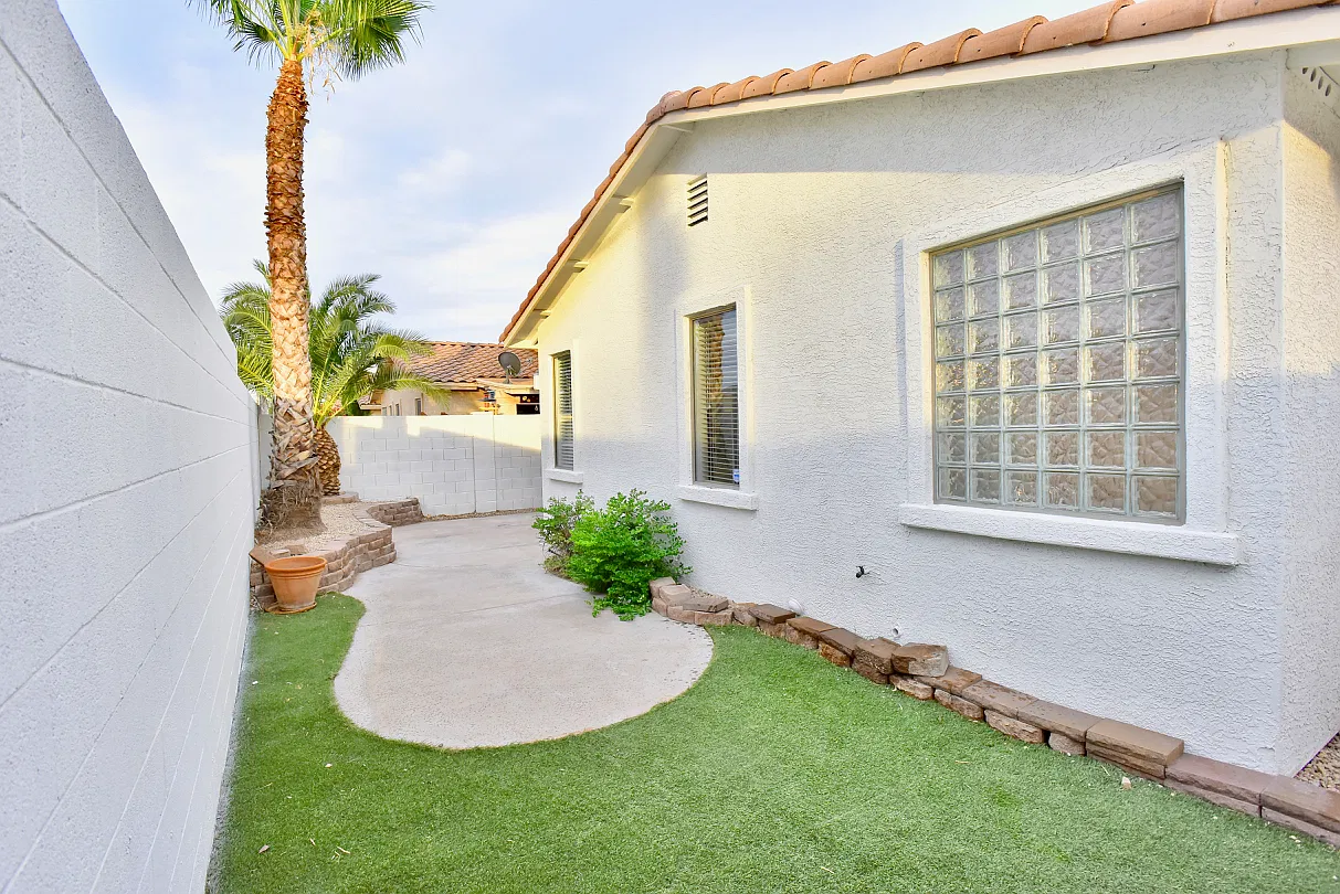 3 bed, 1638 sqft, $3,500 — Photo 3