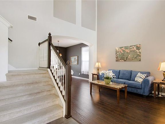 4th image of 8333 Moccasin Trail Dr