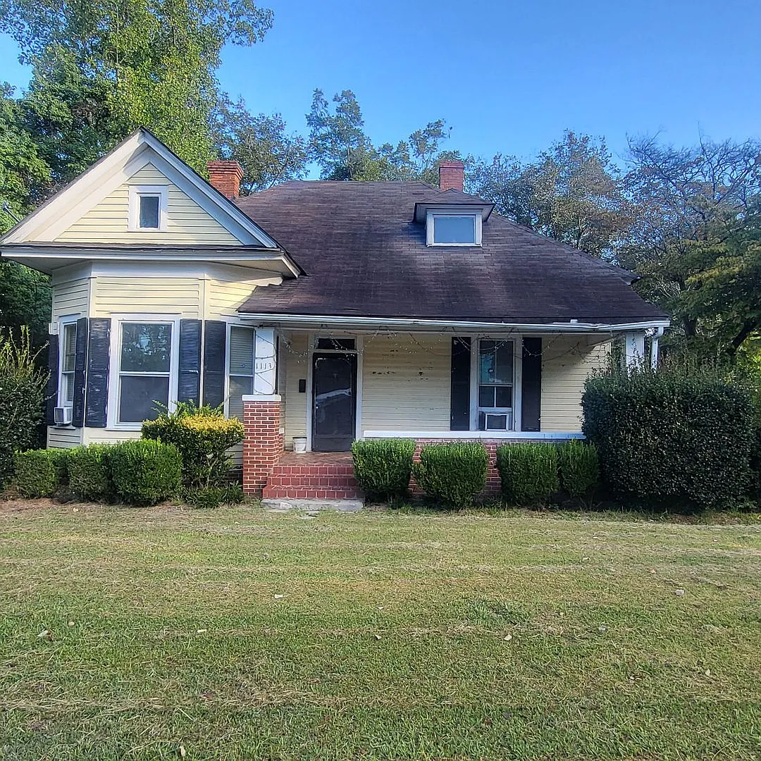 Old Home with New Love! — Photo 1