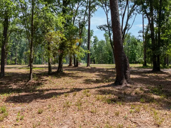 91 W 7th Way, Greenville, FL 32331