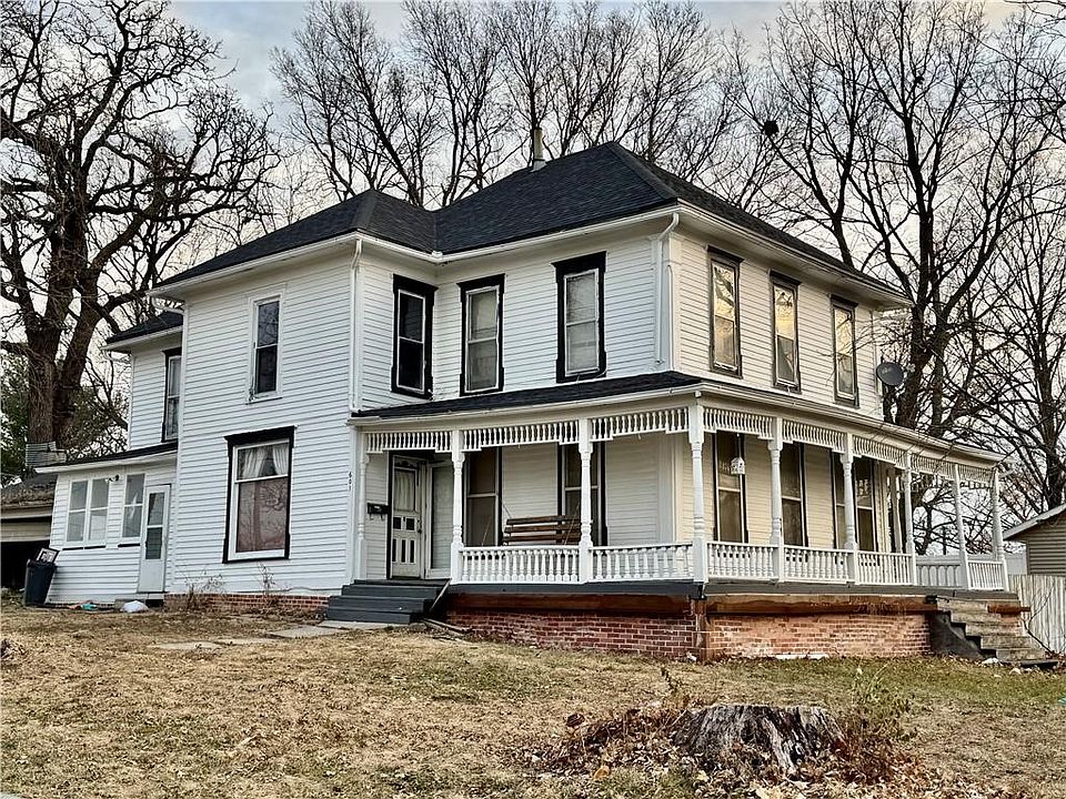 1st image of 601 E 4th St