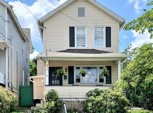 106 E Grove St, Dunmore, PA 18510