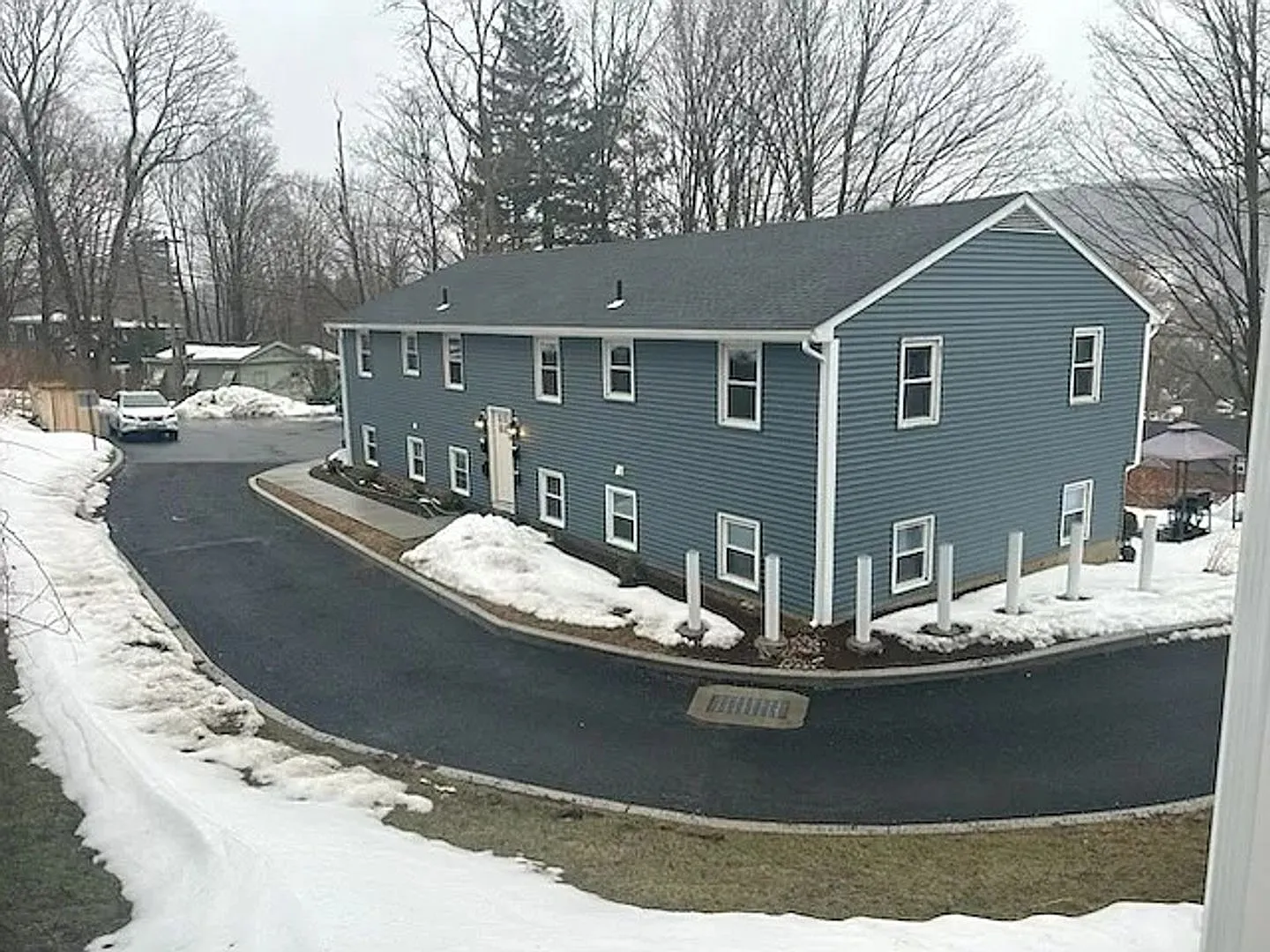Brand New Remodeled 2 Bedroom Apartment! Walk to LaSalle Market Perfect Location! — Photo 1