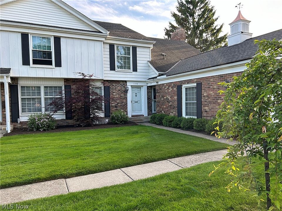 1st image of 34100 Chagrin Blvd