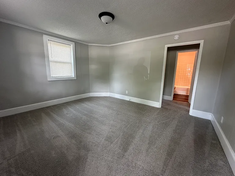 1078 Otis Blvd — Photo 2