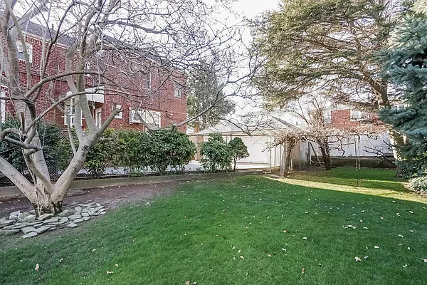 Sold by Fillmore | media 16