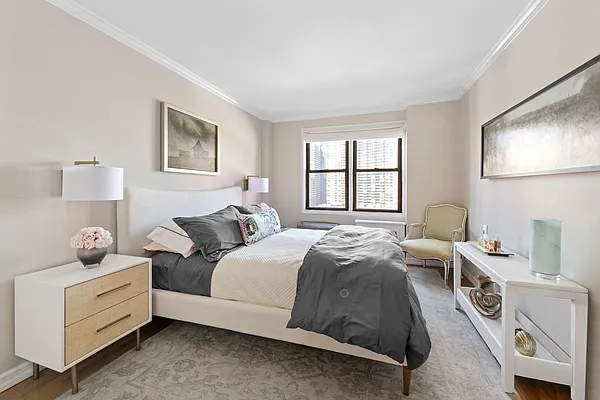 Sold by Compass | media 4