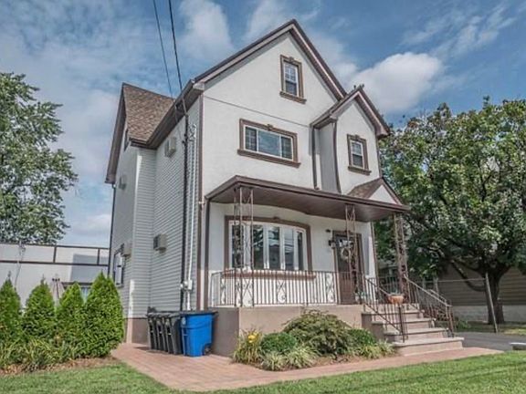 3rd image of 310 Union St